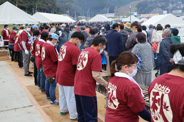 おながわ秋の収獲祭でのサンマ焼き3