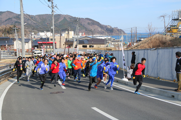 津波伝承！復幸男で駆けだす人々