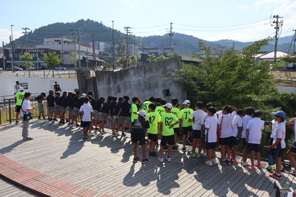 女川震災遺構見学の様子1